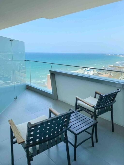 P11 Poseidon 5 Stars Elite Ocean View Piscina Apartamento 2 Dormitorios مانتا المظهر الخارجي الصورة