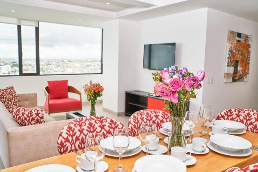 P11 Poseidon 5 Stars Elite Ocean View Piscina Apartamento 2 Dormitorios مانتا المظهر الخارجي الصورة