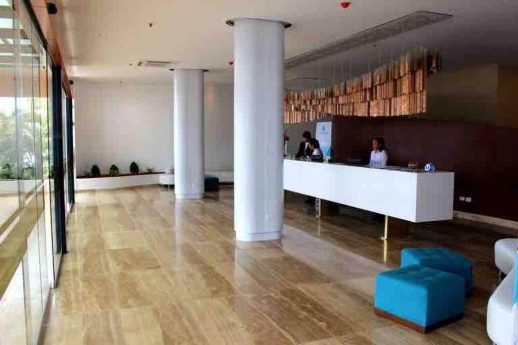 P11 Poseidon 5 Stars Elite Ocean View Piscina Apartamento 2 Dormitorios مانتا المظهر الخارجي الصورة