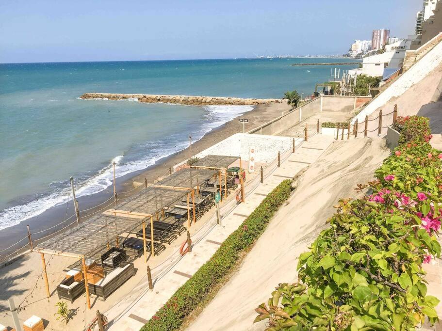 P11 Poseidon 5 Stars Elite Ocean View Piscina Apartamento 2 Dormitorios مانتا المظهر الخارجي الصورة