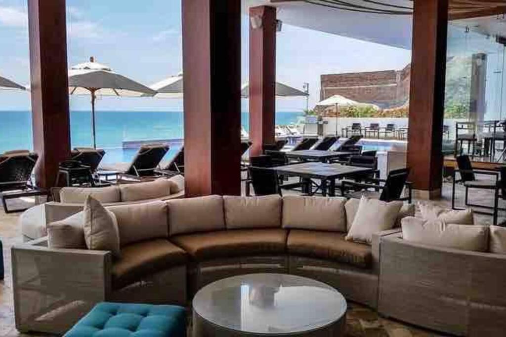 P11 Poseidon 5 Stars Elite Ocean View Piscina Apartamento 2 Dormitorios مانتا المظهر الخارجي الصورة